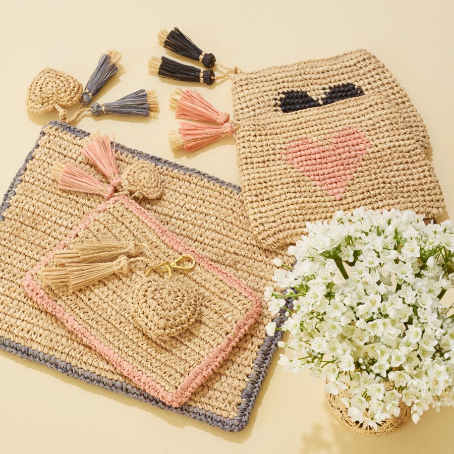 Fashion AERIN Clutches & Pouches | Small Heart Raffia Zip Pouch